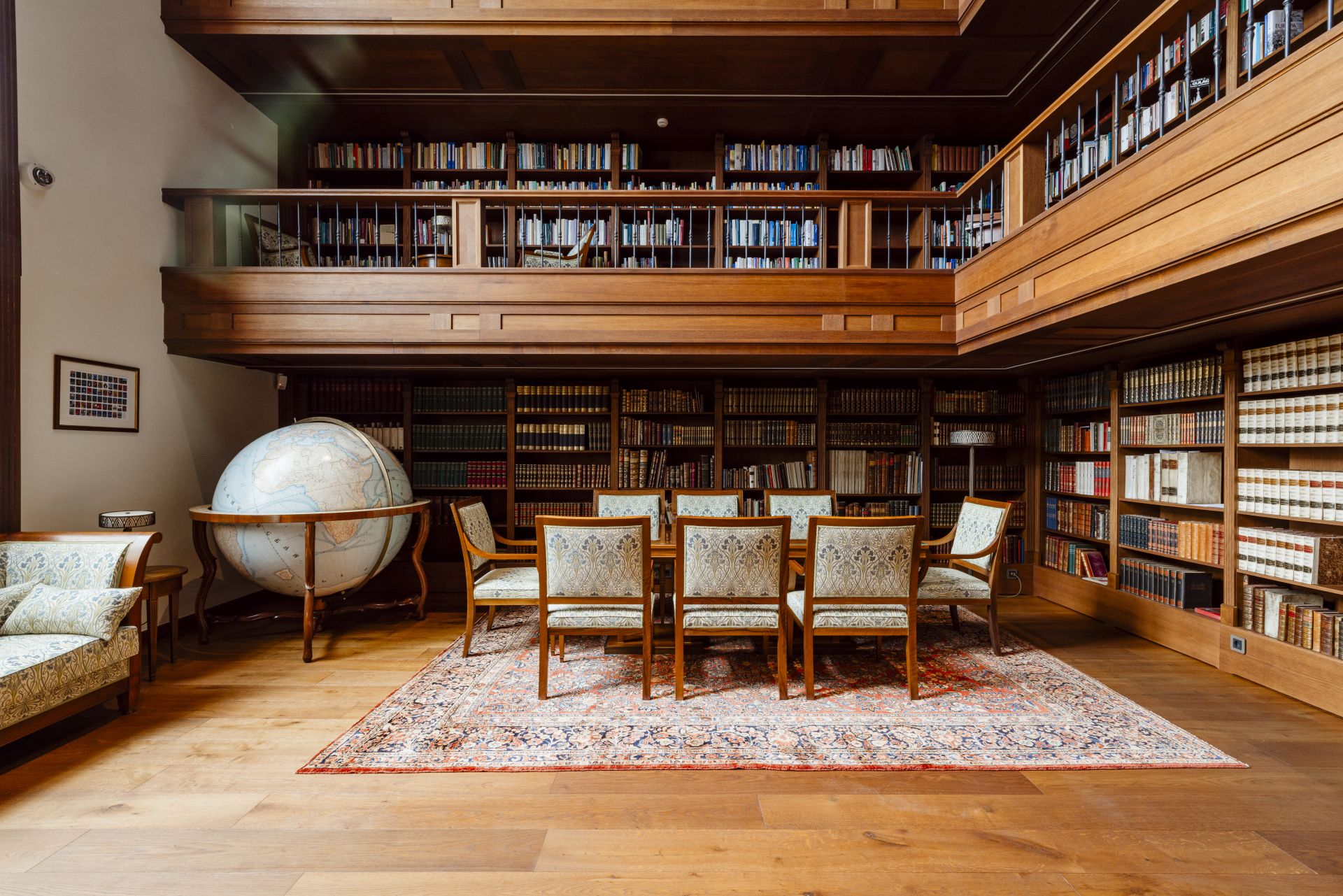 10. gallery image